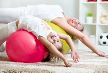 Islander News Events - Family Fun & Fitness: Mother's Day Edition