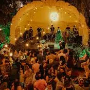 Where To Dine With Live Music In Miami