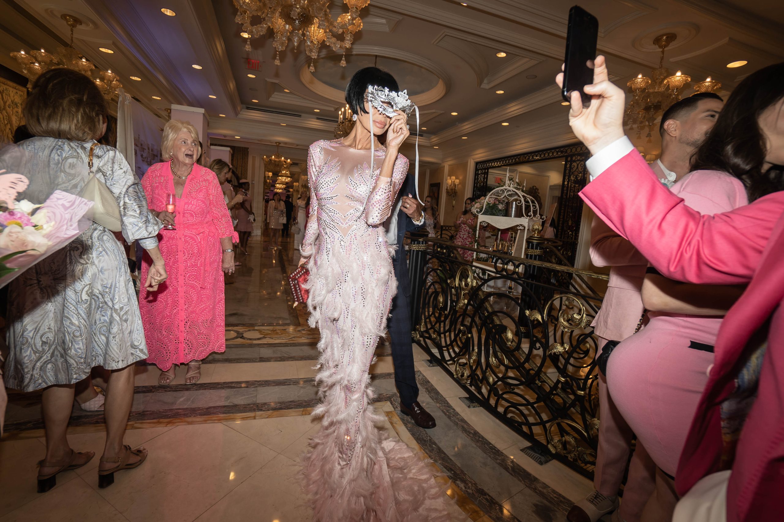 Miami Women Who Rock Celebrated 12th Annual Fifty Shades of Pink RockStar Awards Honoring Local Leaders