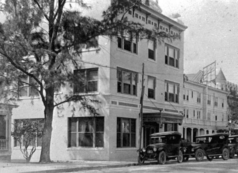 Hotel Martinique in 1919