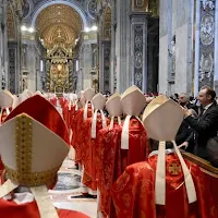 ‘Let’s build bridges.’ Many Miami Catholics hope conclave continues legacy of Francis