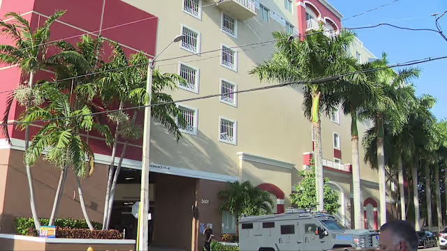 New York murder suspects taken into custody after SWAT standoff in Miami