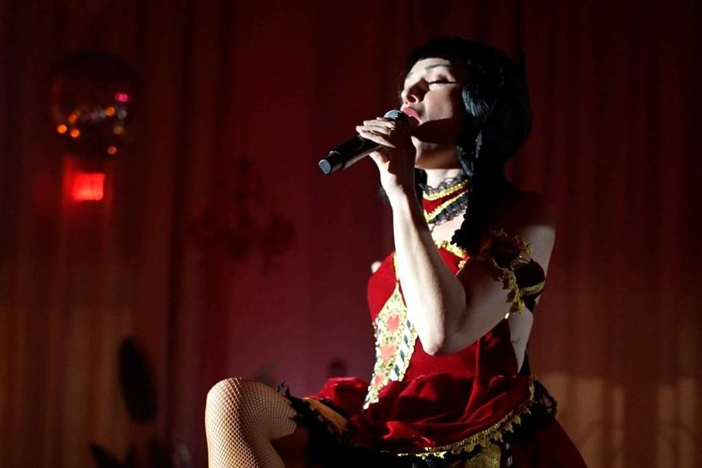 ​​Follow The White Rabbit To The Moon: ‘Alice In Wonderland’ Burlesque Takes Over Miami This Spring