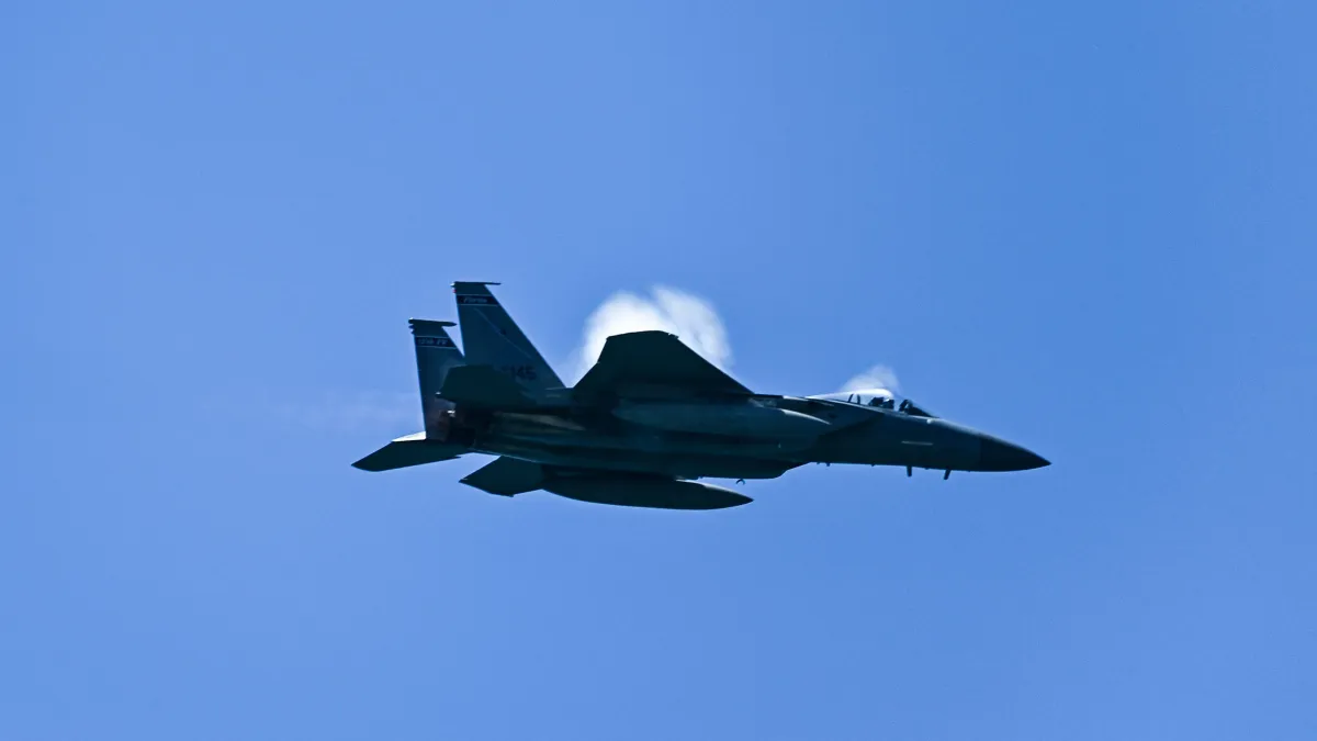 Hyundai Air & Sea Show returns to Miami Beach on Memorial Day weekend